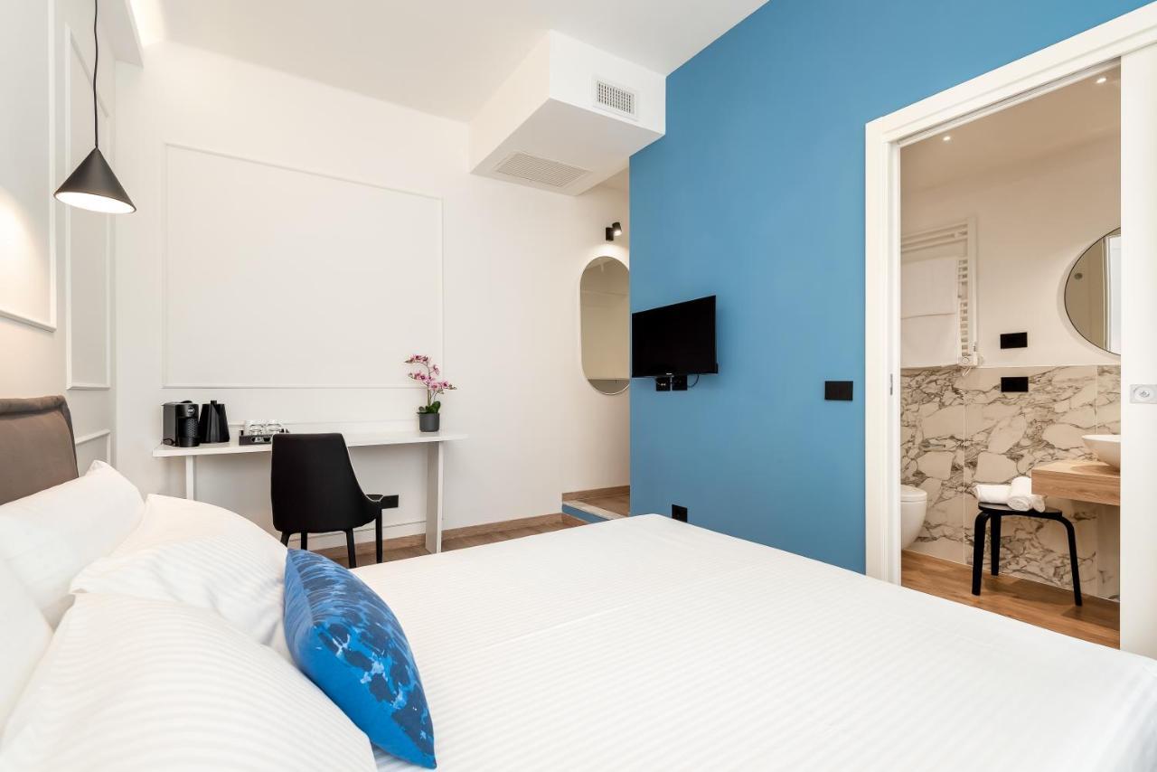 Nelli Rooms Via Veneto ลาสเปเซีย ภายนอก รูปภาพ