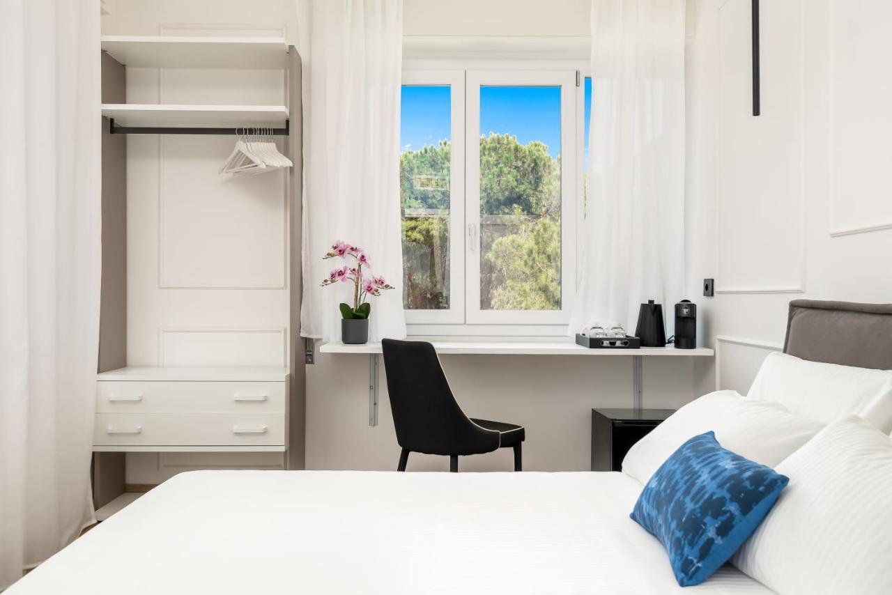 Nelli Rooms Via Veneto ลาสเปเซีย ภายนอก รูปภาพ