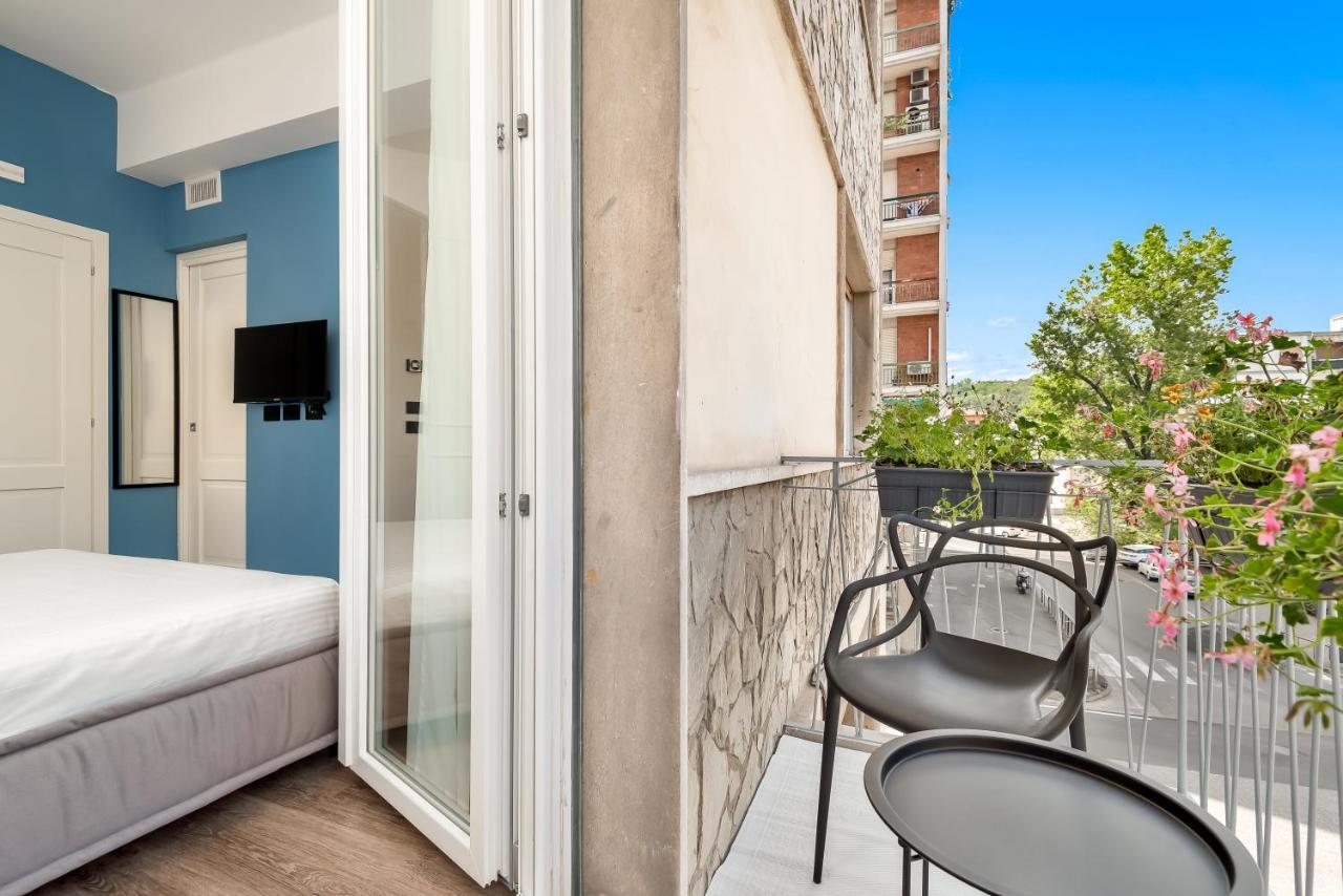 Nelli Rooms Via Veneto ลาสเปเซีย ภายนอก รูปภาพ